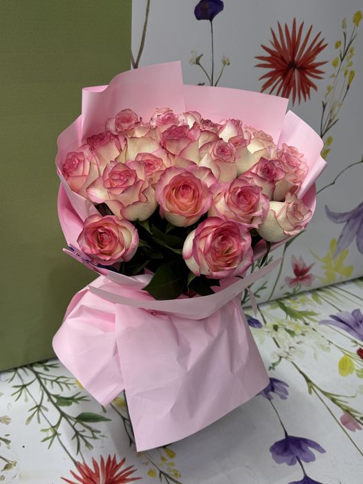 Букет цветов розы