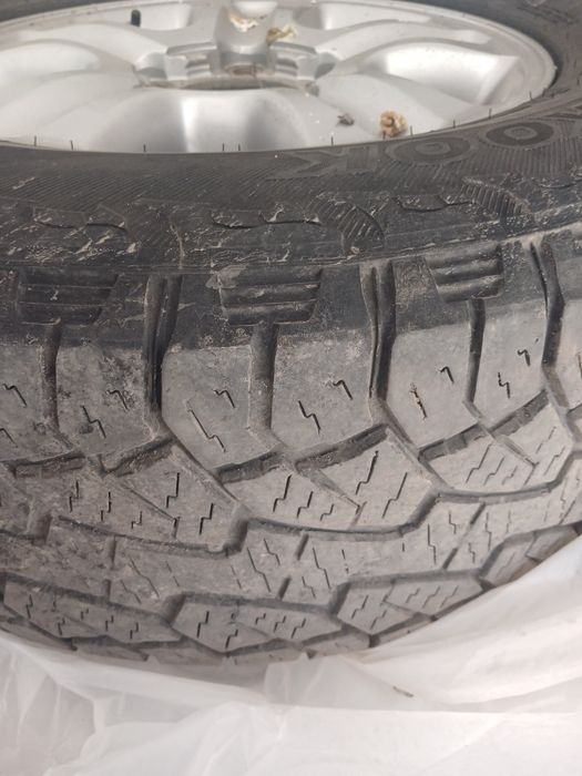 Диски с резиной от Ланкрузер 100