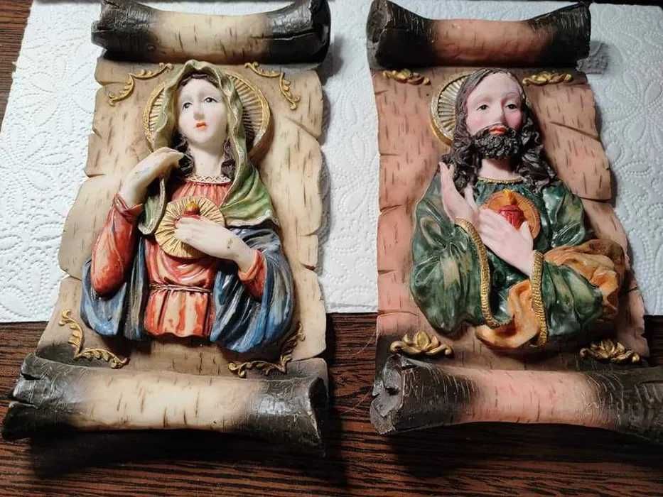 Lot vintage de 14 icoane si obiecte religioase