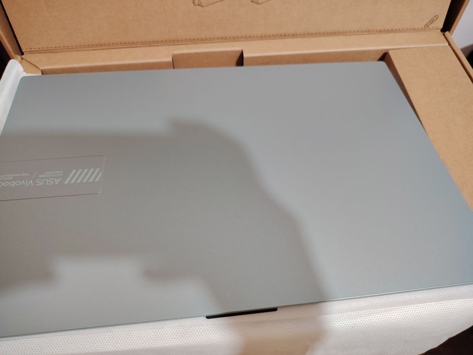 Ноутбук Asus vivobook