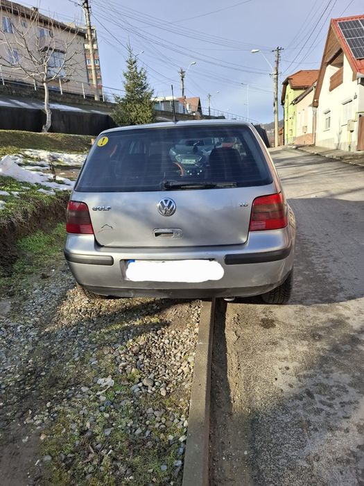 De vânzare vw golf 4