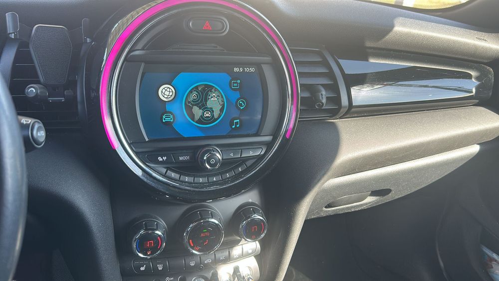 Vând Mini Cooper One