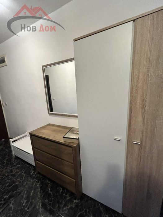 Тристаен в център с паркомясто в цената