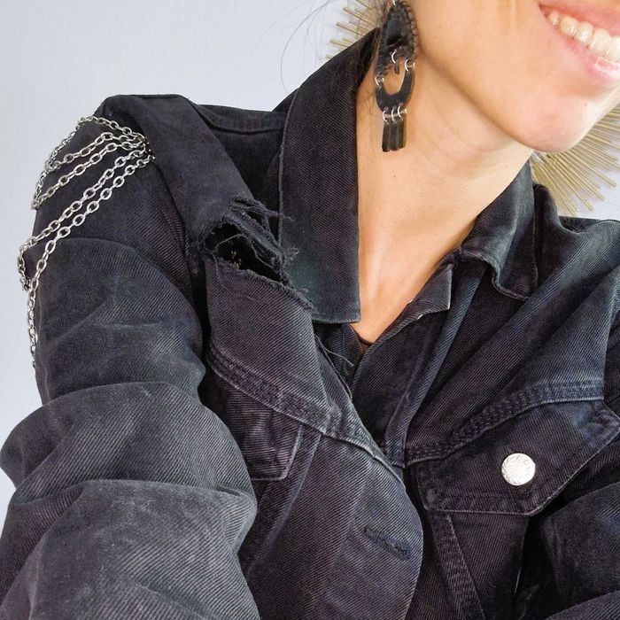 Оригинално винтидж яке Diesel с хендмейд акценти + обеци и гривни