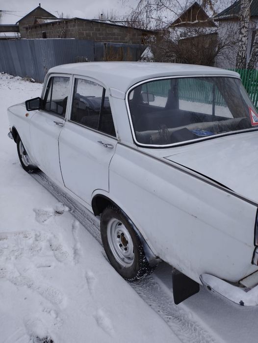 Продам москвич на ходу