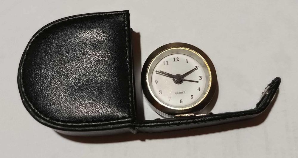 Джобен часовник Quarz