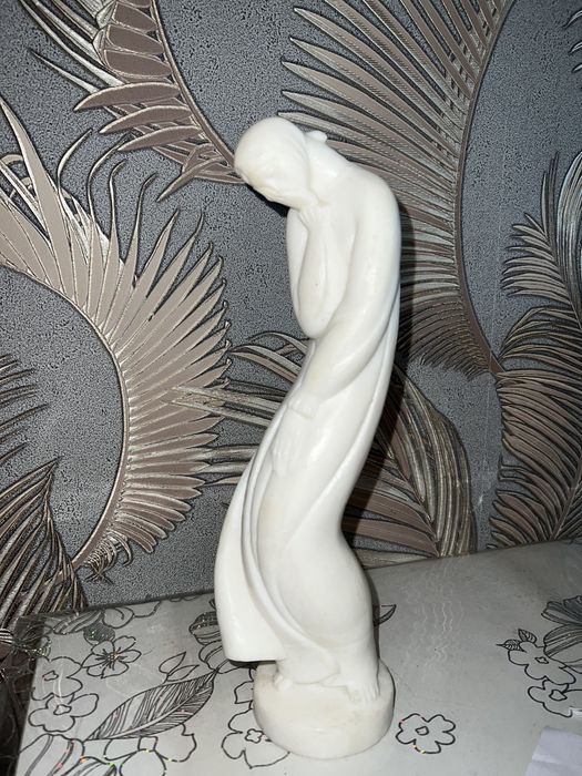 Статуэтка «Аленушка с козленком»