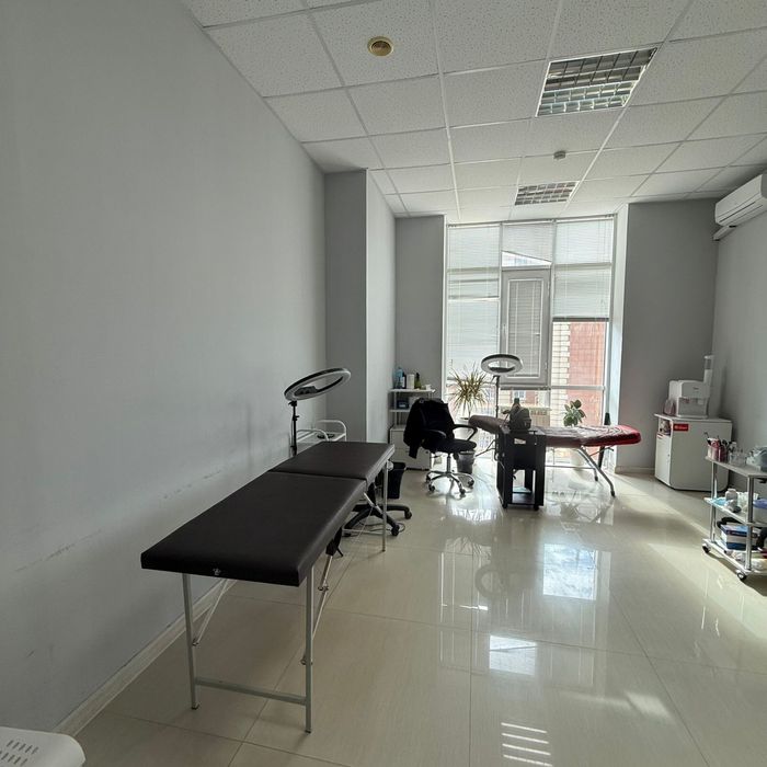 Сдам кушетку на долгий срок