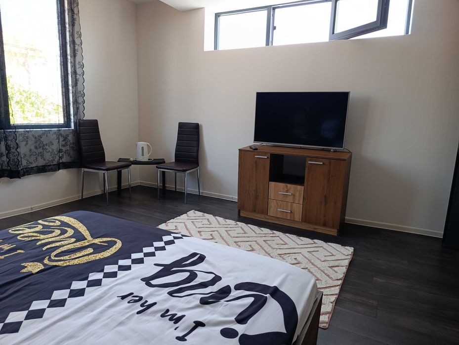 Продава се Къща в Варна, Център - 350 кв.м за 1200 €/кв.м - Снимка #15