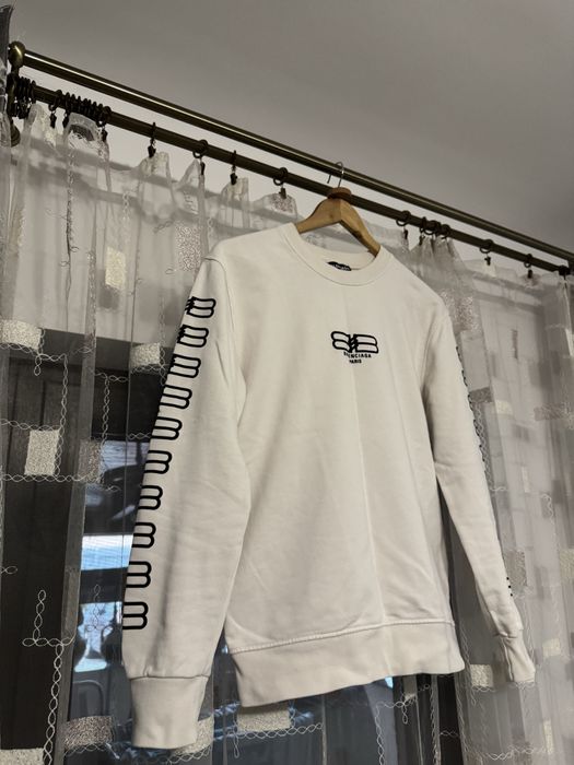 Vand bluza balenciaga