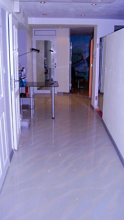 Продава се Магазин в Варна, Център - 136 кв.м за 1986 €/кв.м - Снимка #7