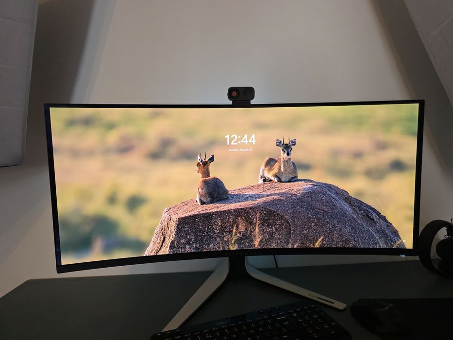 Sistem PC Gaming PC fast with 4K Display