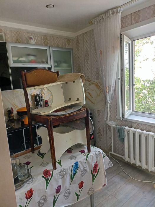 Меняю 2 ком кв на дом