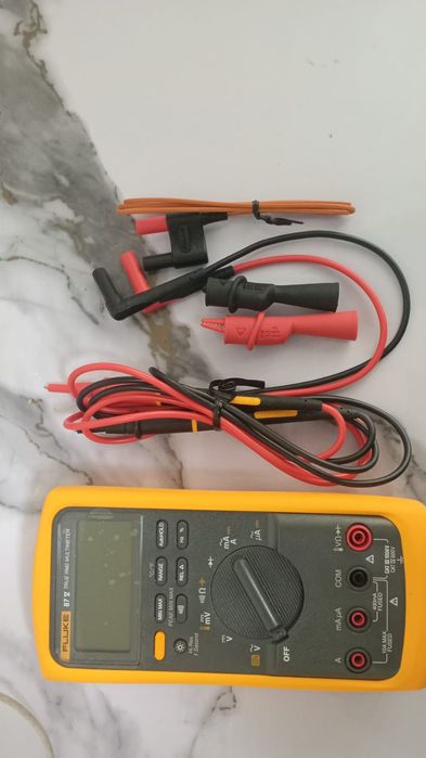 Мультиметр Fluke