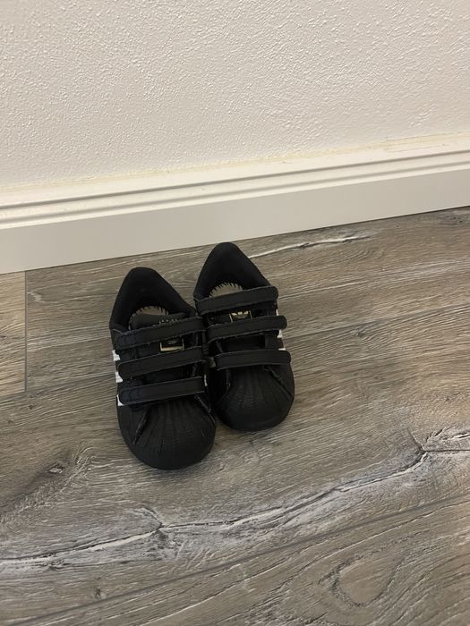 Adidas superstar