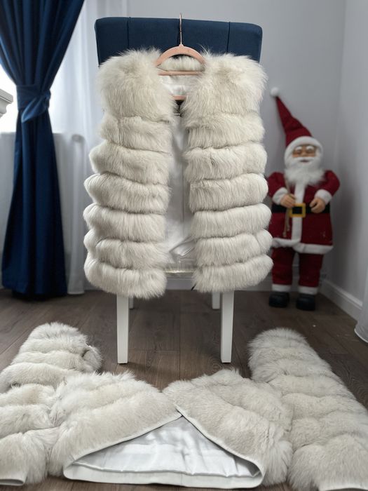 Vand haina alba model 6in1