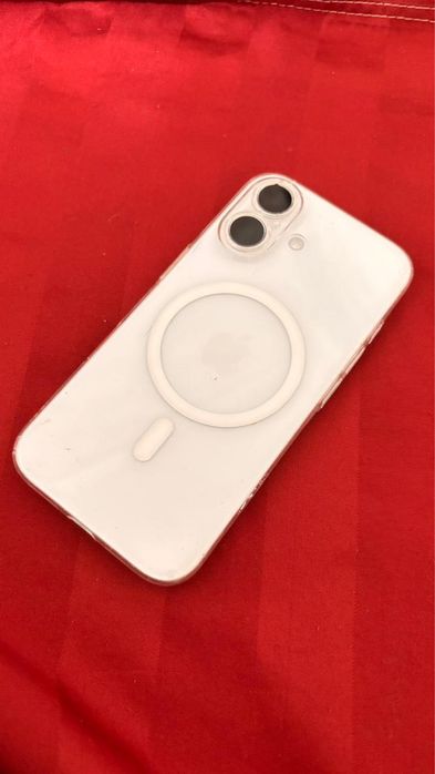 Продам Iphone 16 128 Mg