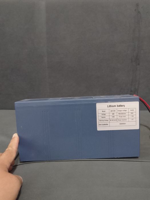Продам Аккумулятор на электровелосипед sk-8 48 v 12 ah