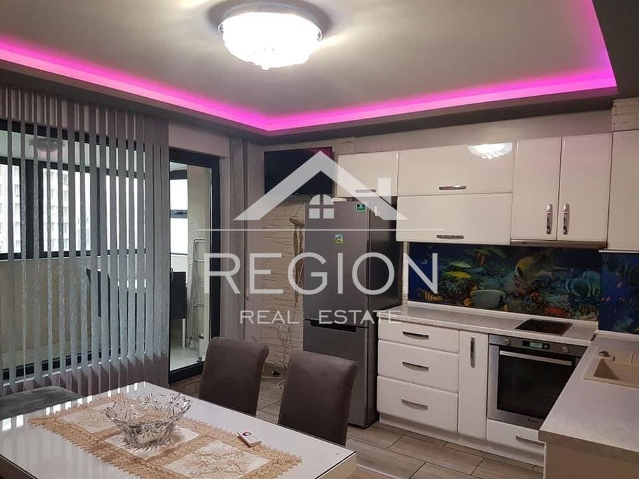 3-стаен в Варна-Лятно кино Тракия площ 65 цена 1000