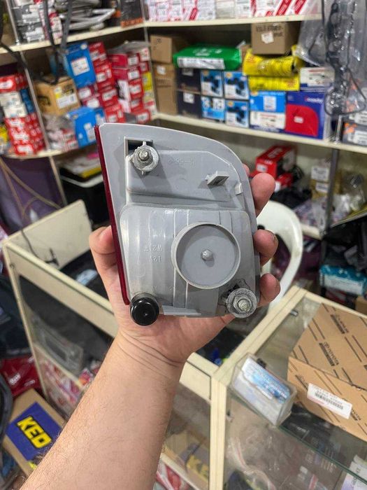 Toyota Avtomobillari uchun Orqa Otrjyatel (Dublikat)