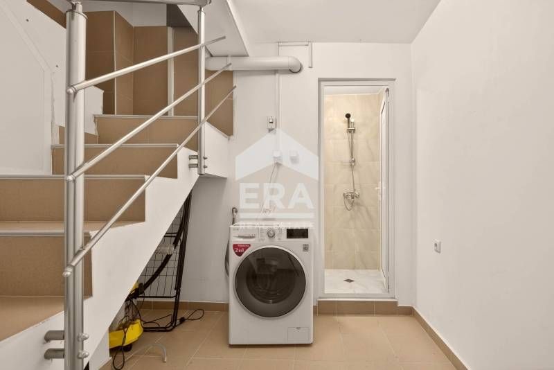 Продава се Офис в Варна, Окръжна болница - 42 кв.м за 1081 €/кв.м - Снимка #9