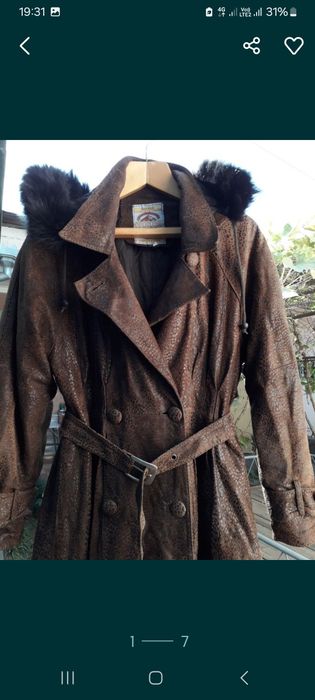 Пальто женское Кожаное  50 р.