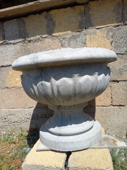 Гулге ваза сатылады