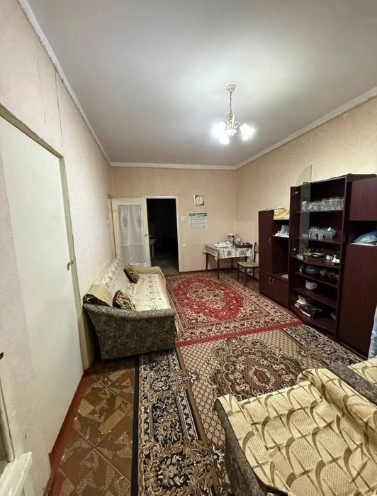 Продажа Юнусабад-15, 2ком, 1этаж