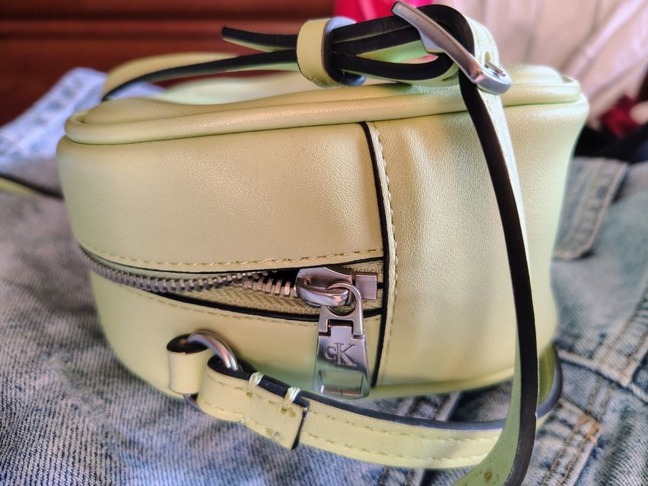 Calvin Klein Jeans новааа