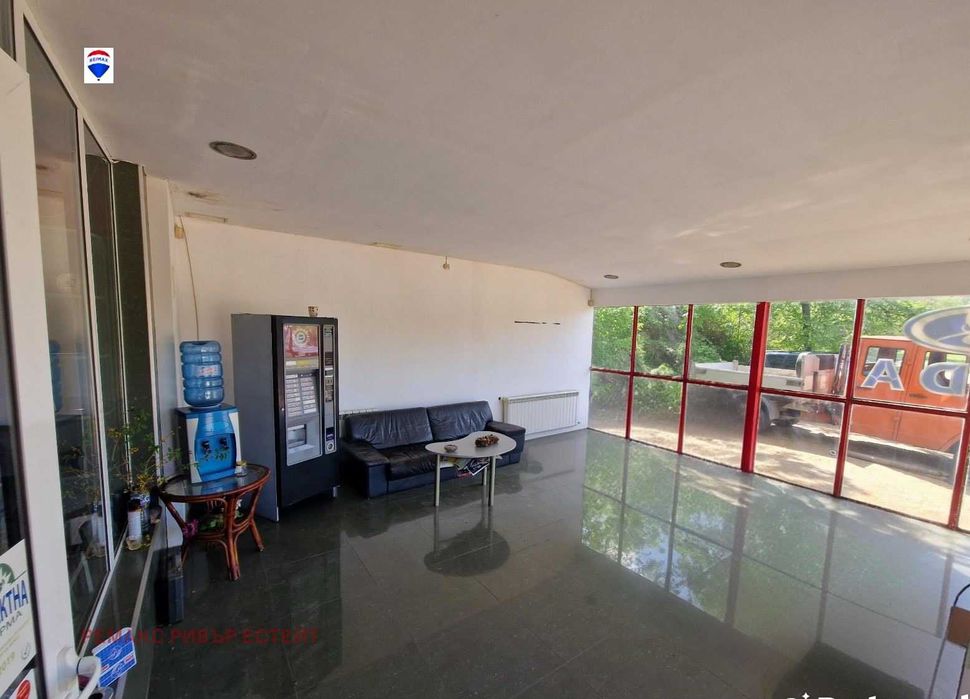 Продава се Промишлена сграда в Русе, Промишлена зона - Запад - 181 кв.м за 812 €/кв.м - Снимка #10