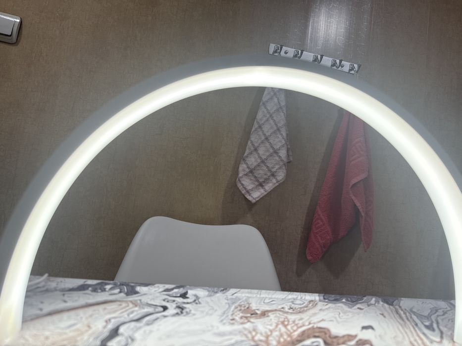 Лампа настольная для маникюра