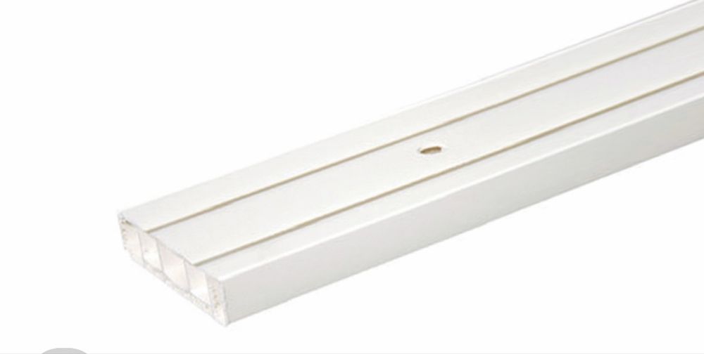 Поставяме корнизи,едноканални и двуканални.Шием пердета и завеси