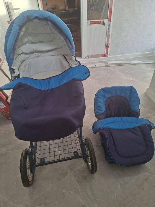 Продаётся детская коляска