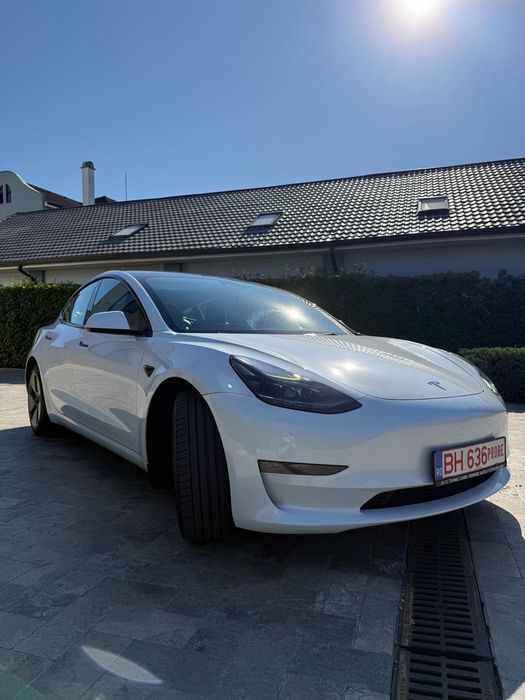 Tesla Model 3 recent adusa din Germania / stare impecabil / certificat baterie