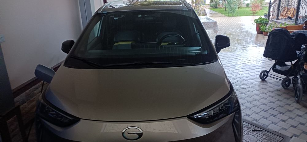 Лобовое стекло электромобиля GAC AlON Y