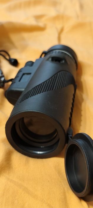 Бинокъл телескоп за телефон