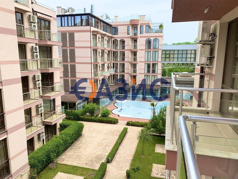 Продава се Двустаен апартамент в к.к. Слънчев бряг - 50 кв.м за 938 €/кв.м - Снимка #2