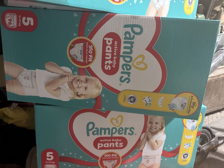 Памперс Гащи 5 на марката Pampers