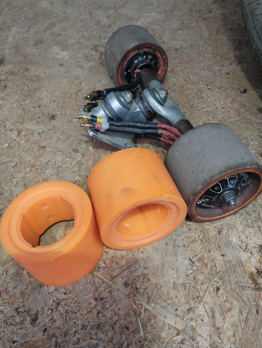 Roti cu motor electric 24v + ax skateboard / longboard + rezerve