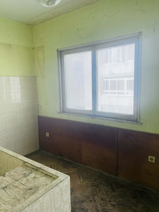 Продава се Многостаен апартамент в Варна, Операта - 100 кв.м за 1367 €/кв.м - Снимка #3