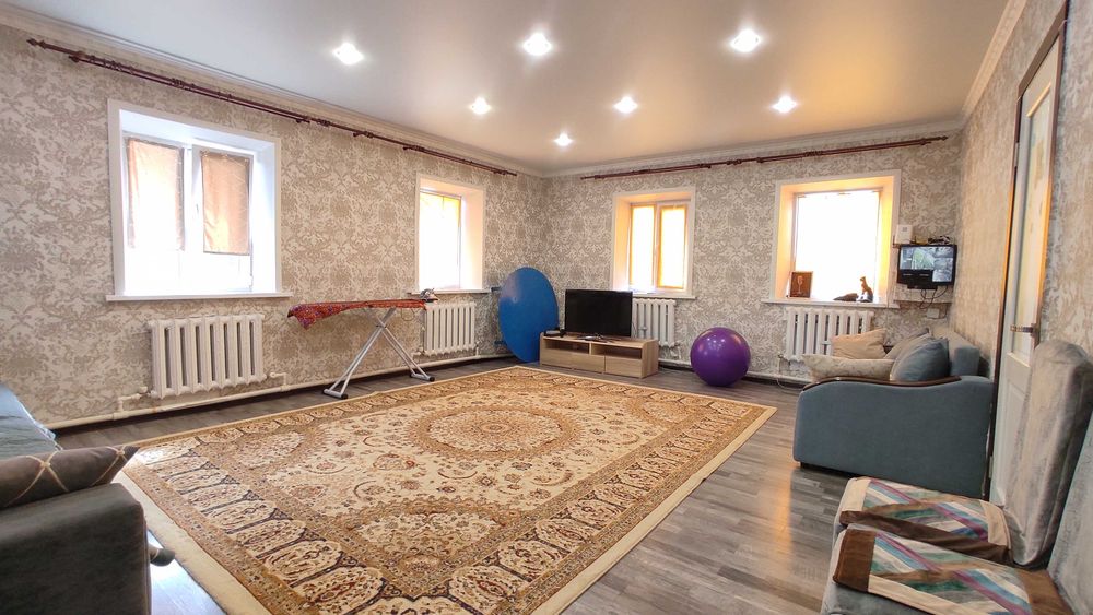 Дом Сутжанова **