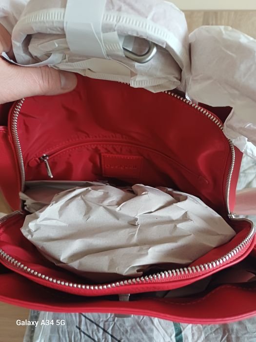 Нова раница Desigual