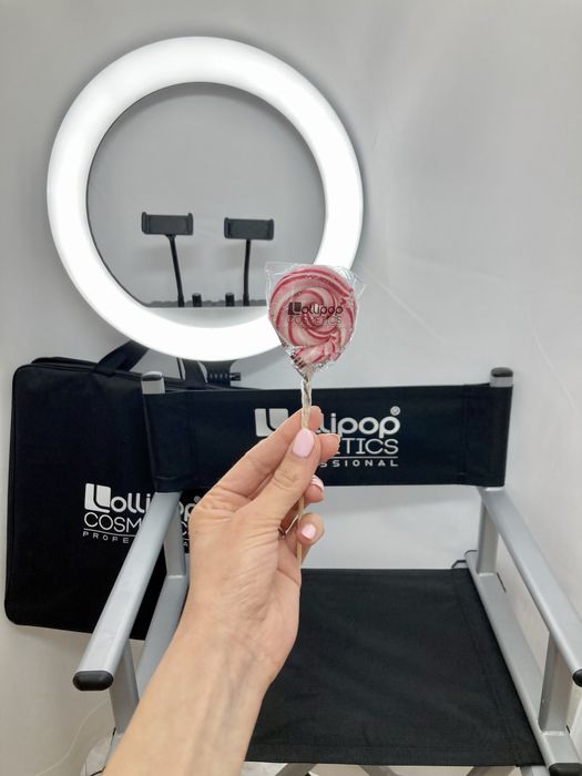 Стол за грим и ринг лампа 18 инча Lollipop