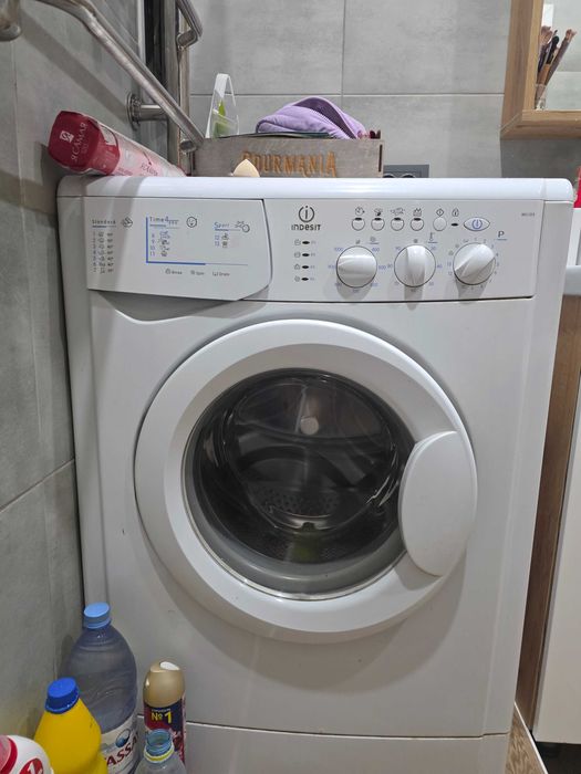 Стиральная машина Indesit