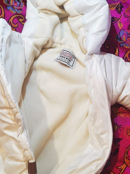 Продам комбинезон для новорожденых