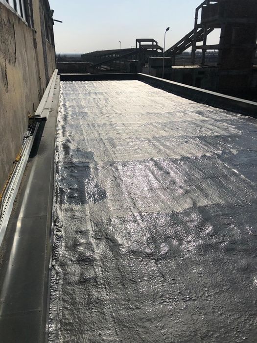 Izolatii cu spuma poliuretanică/pod/acoperiș-Firma Autorizată