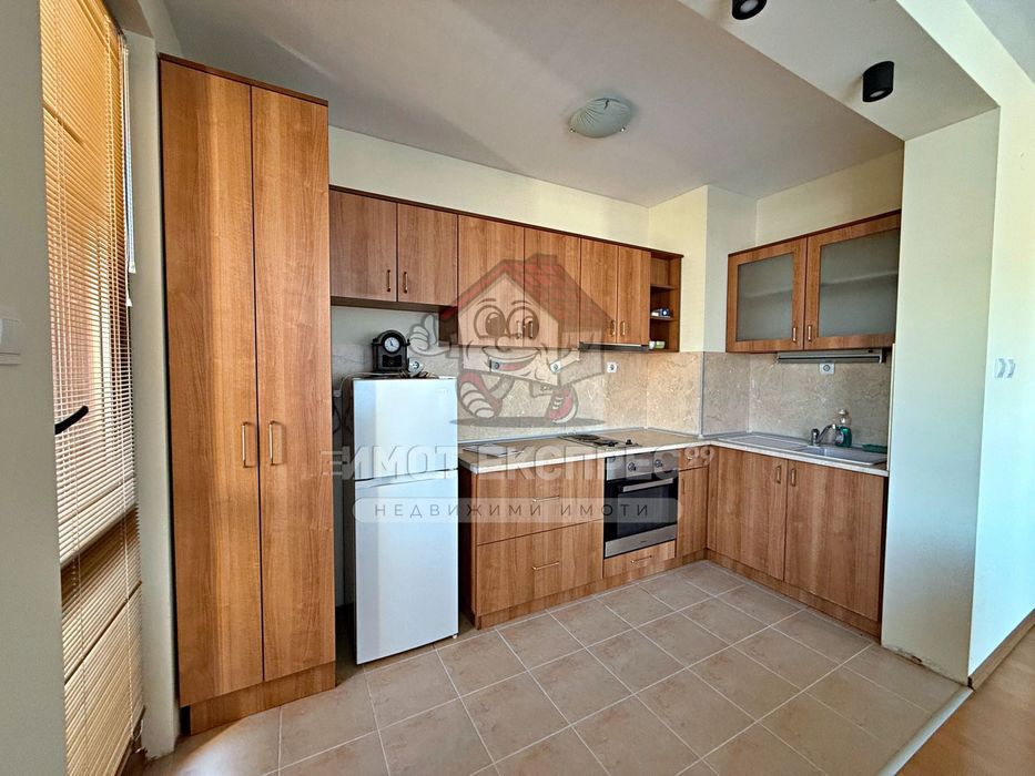 Дава се под наем Тристаен апартамент в Асеновград - 90 кв.м за 382.5 € - Снимка #6