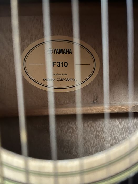 гитара Yamaha f310
