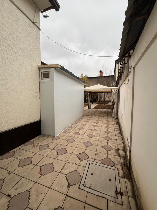 Паркентский кафе У Влада 5 соток