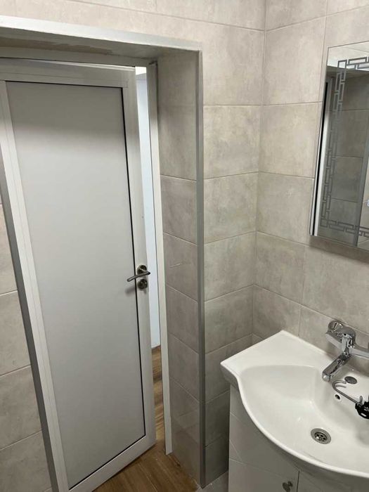 Дава се под наем Четиристаен апартамент в София, Докторски паметник - 108 кв.м за 1275 € - Снимка #5